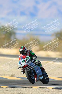 media/Jan-10-2025-CVMA Friday Practice (Fri) [[489e0da257]]/Group 4 and Trackday/Session 5 (Turn 7)/